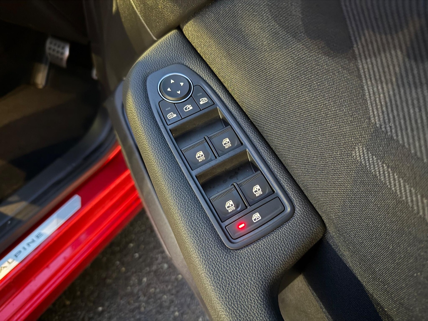 Used Renault Clio 2025 for sale - 76781401: Photo 16