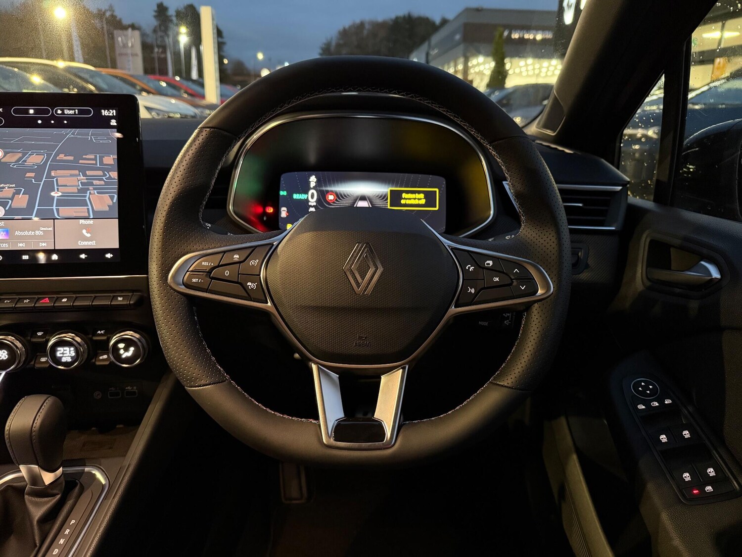 Used Renault Clio 2025 for sale - 76781401: Photo 25