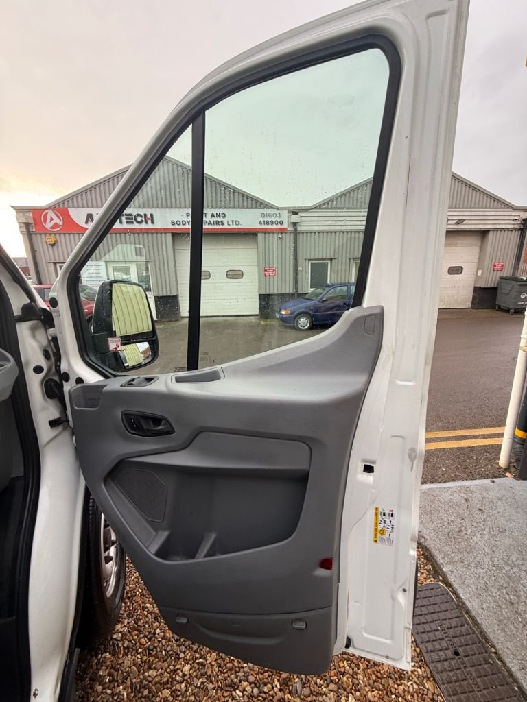 Used Ford Transit 2018 for sale - 76923607: Photo 17