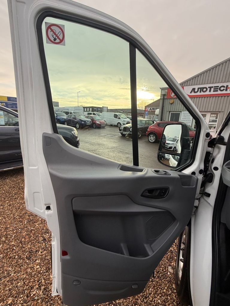 Used Ford Transit 2018 for sale - 76923607: Photo 24