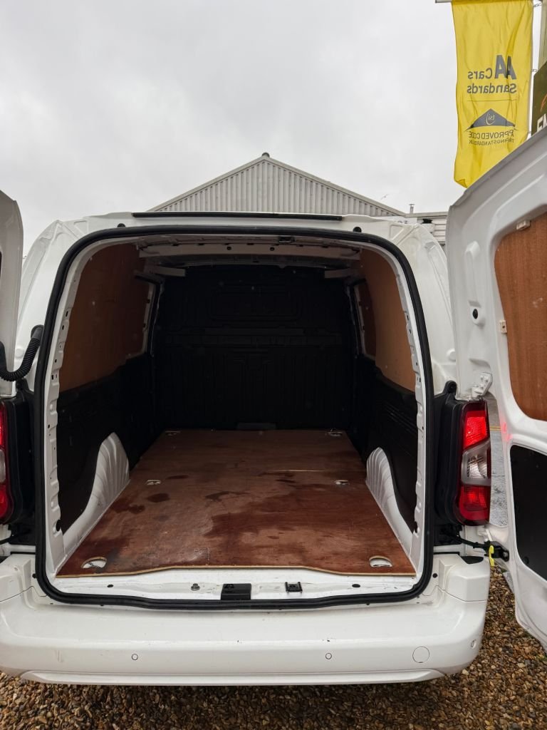 Used Vauxhall Combo 2020 for sale - 76080955: Photo 17