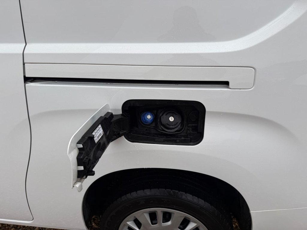 Used Vauxhall Combo 2020 for sale - 76080955: Photo 21