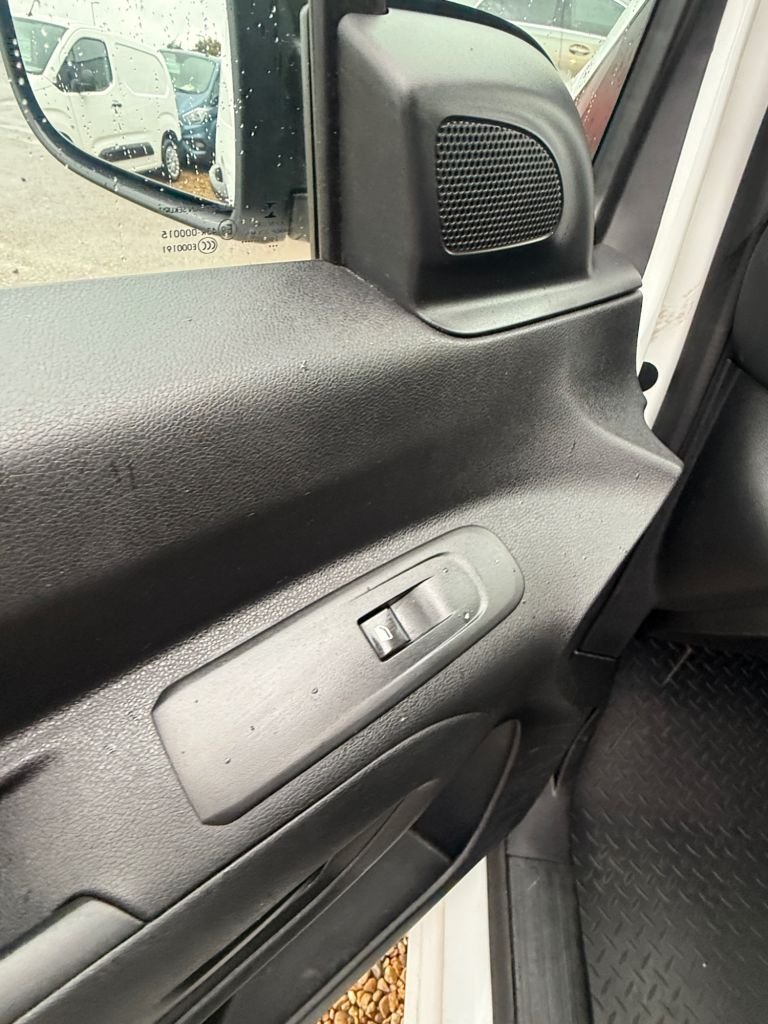 Used Vauxhall Combo 2020 for sale - 76080955: Photo 26