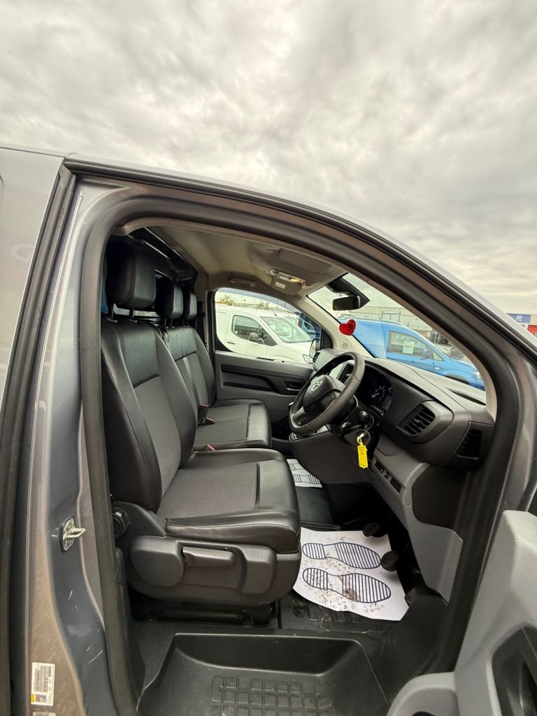 Used Vauxhall Vivaro 2019 for sale - 76509470: Photo 10