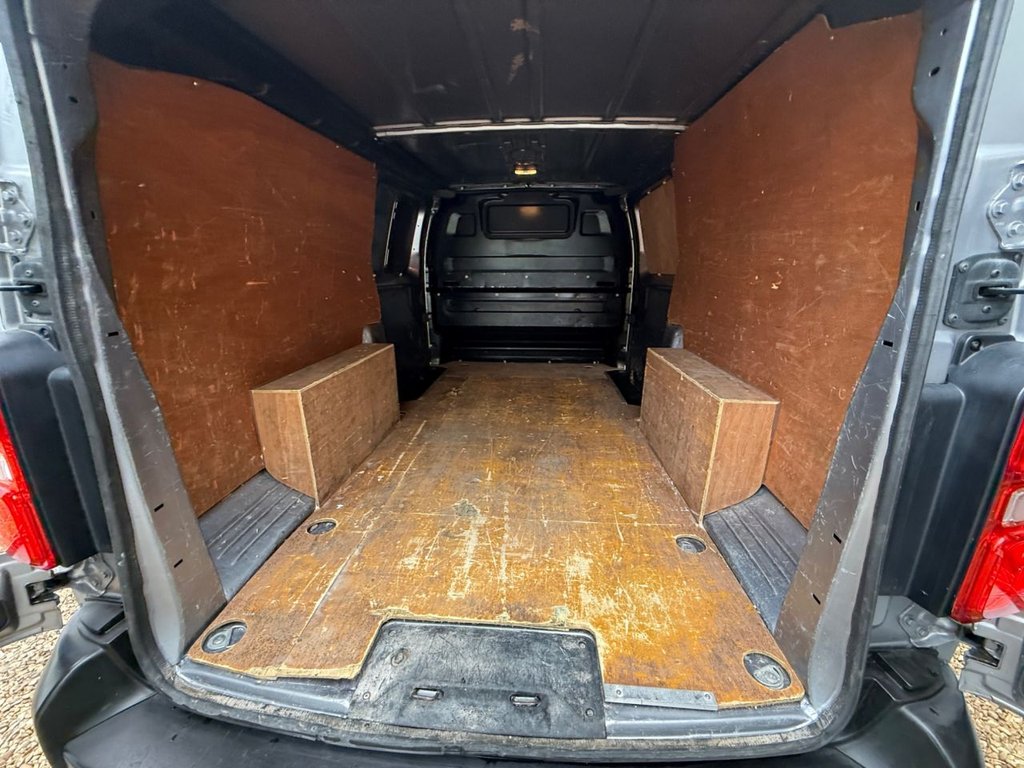 Used Vauxhall Vivaro 2019 for sale - 76509470: Photo 19