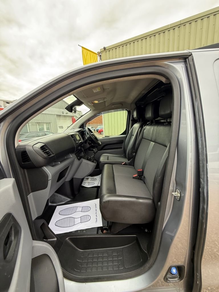 Used Vauxhall Vivaro 2019 for sale - 76509470: Photo 26