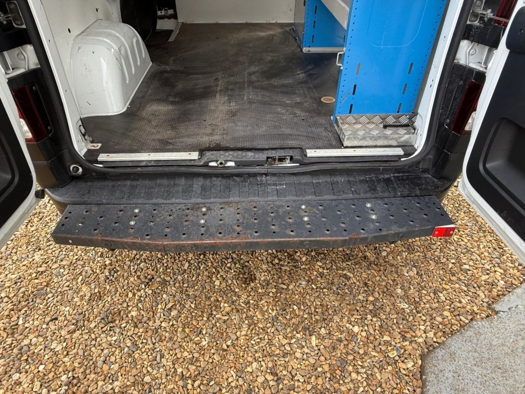 Used Vauxhall Vivaro 2019 for sale - 76430222: Photo 22