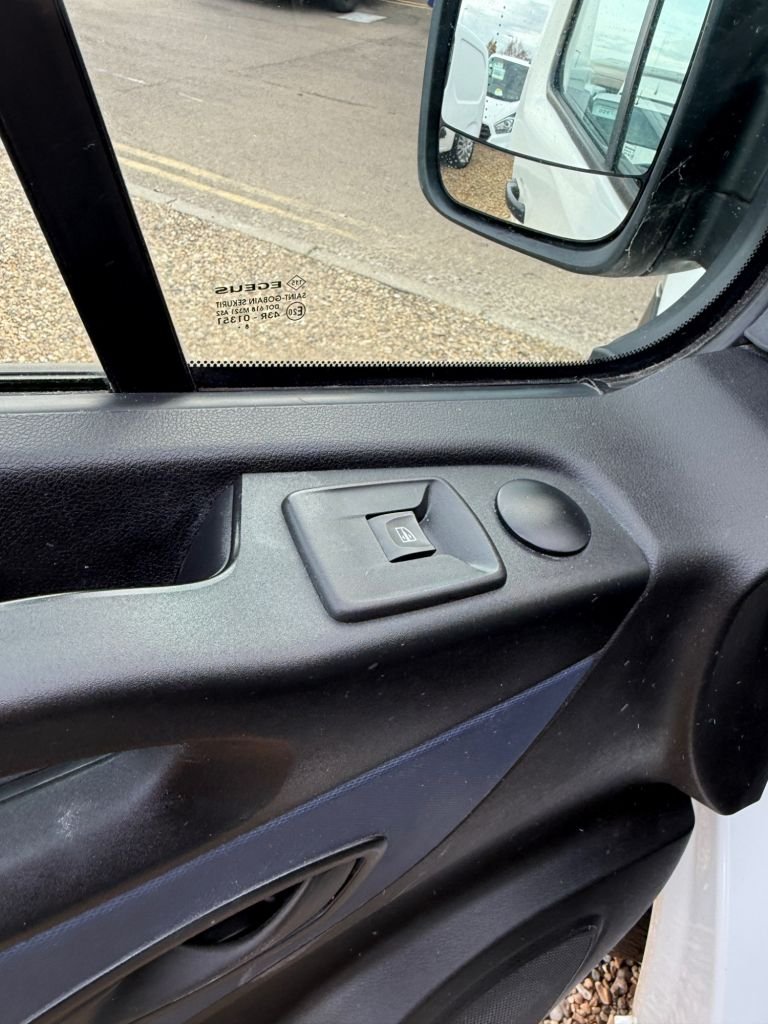 Used Vauxhall Vivaro 2019 for sale - 76430222: Photo 27