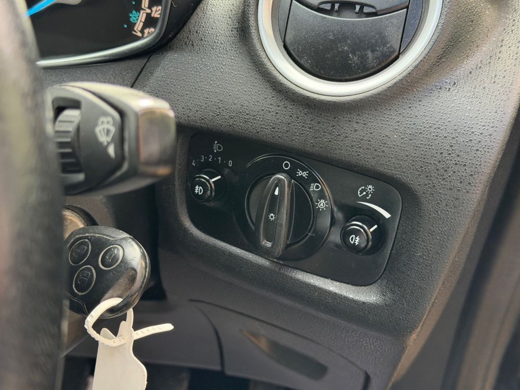 Used Ford Fiesta Van 2016 for sale - 77780567: Photo 33