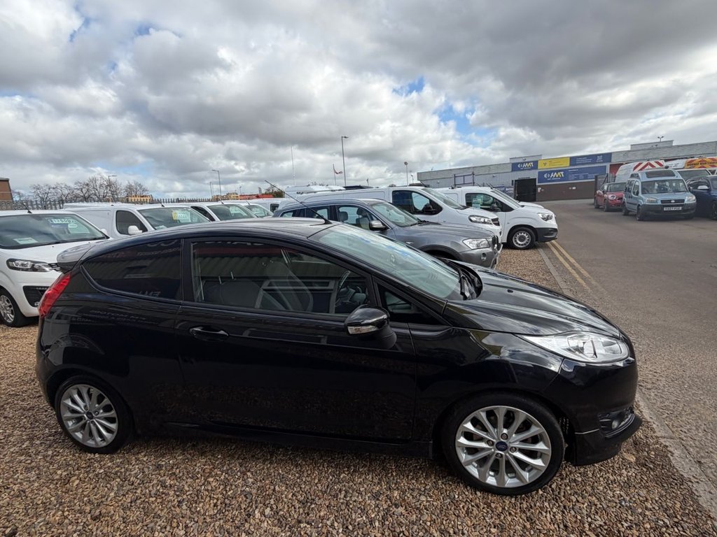 Used Ford Fiesta Van 2016 for sale - 77780567: Photo 8