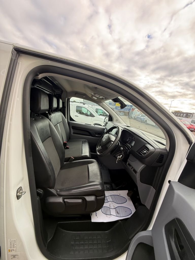 Used Vauxhall Vivaro 2021 for sale - 76323373: Photo 13