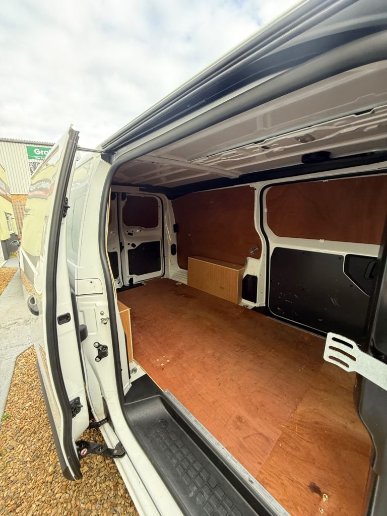 Used Vauxhall Vivaro 2021 for sale - 76323373: Photo 21