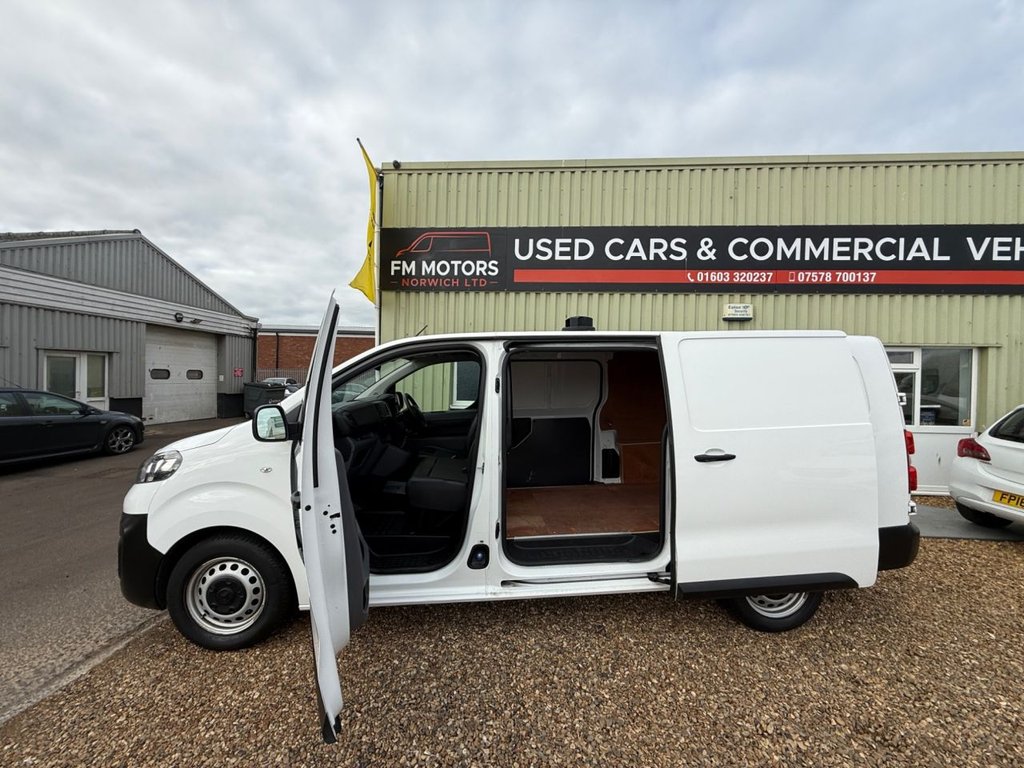 Used Vauxhall Vivaro 2021 for sale - 76323373: Photo 23