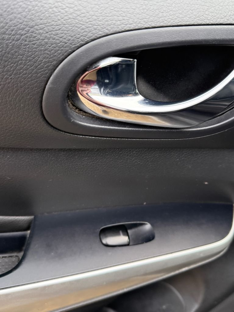 Used Nissan Navara 2018 for sale - 76470588: Photo 29