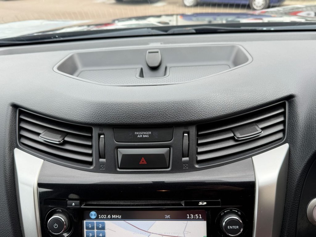 Used Nissan Navara 2018 for sale - 76470588: Photo 32