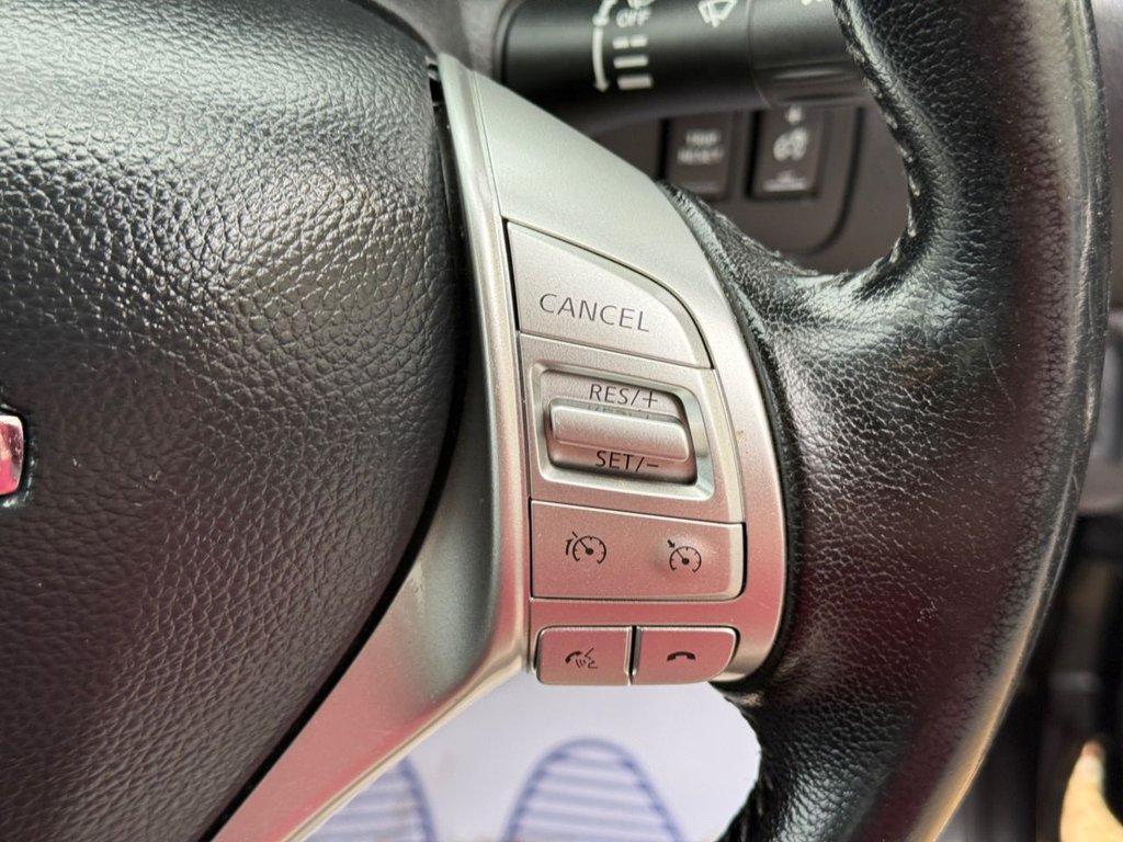 Used Nissan Navara 2018 for sale - 76470588: Photo 40