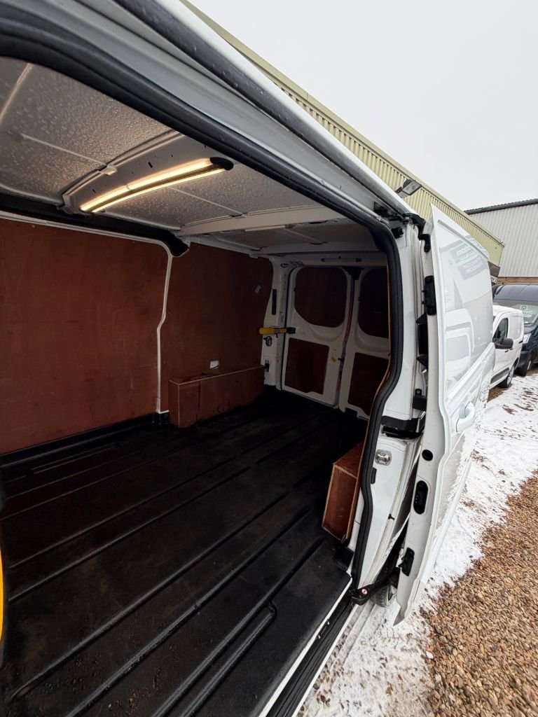 Used Ford Transit Custom 2022 for sale - 77122317: Photo 21