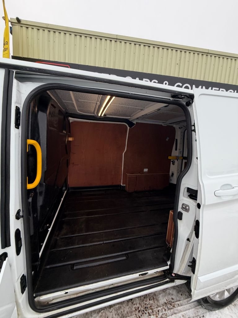 Used Ford Transit Custom 2022 for sale - 77122317: Photo 22
