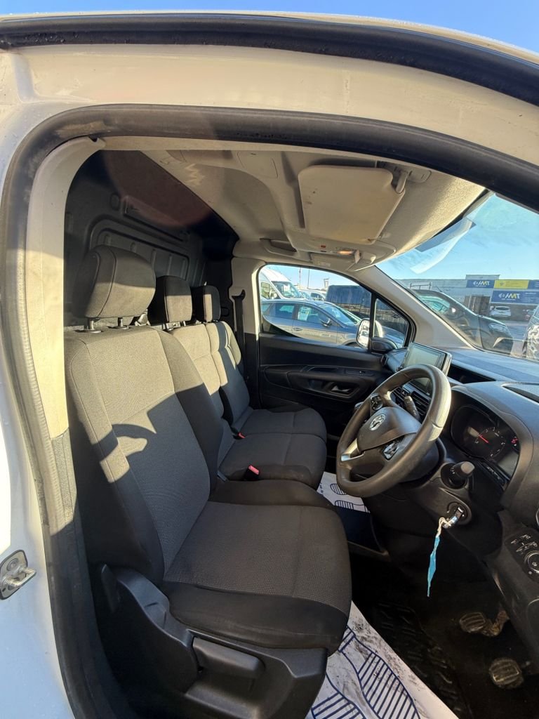 Used Vauxhall Combo 2021 for sale - 77171791: Photo 2