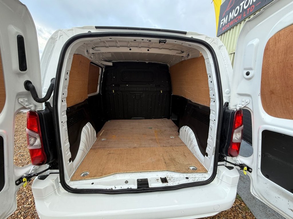 Used Vauxhall Combo 2019 for sale - 76323471: Photo 19