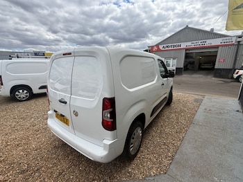 Used Vauxhall Combo 2020 for sale - 79334695: Photo