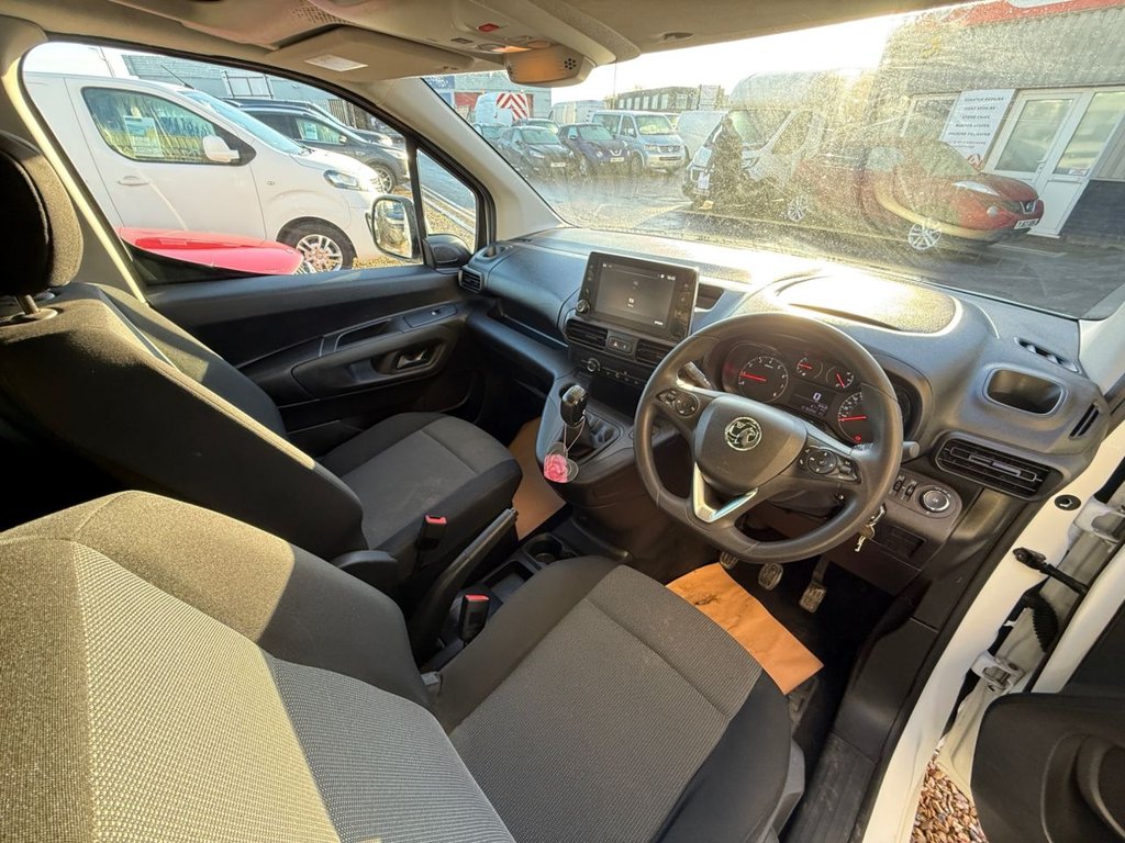 Used Vauxhall Combo 2020 for sale - 76784117: Photo 2