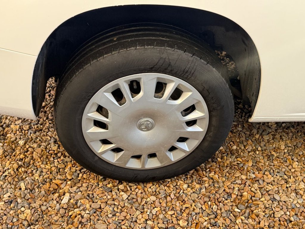 Used Vauxhall Combo 2020 for sale - 76784117: Photo 40