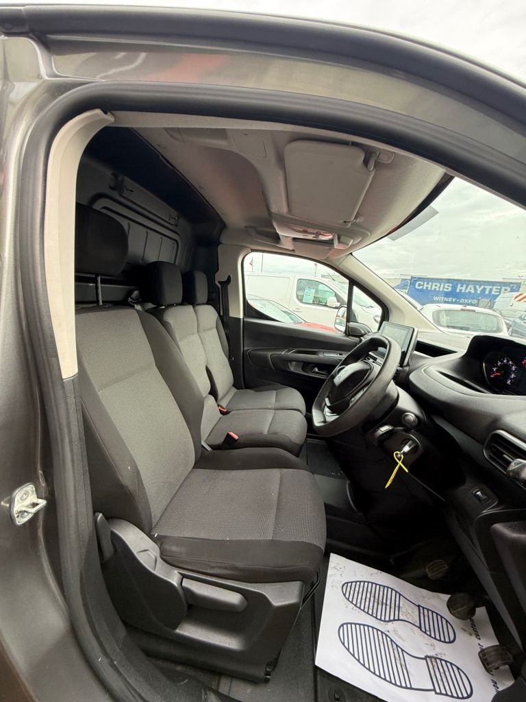Used Peugeot Partner 2022 for sale - 77027011: Photo 15