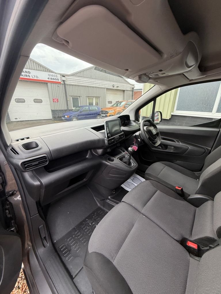 Used Peugeot Partner 2022 for sale - 77027011: Photo 20