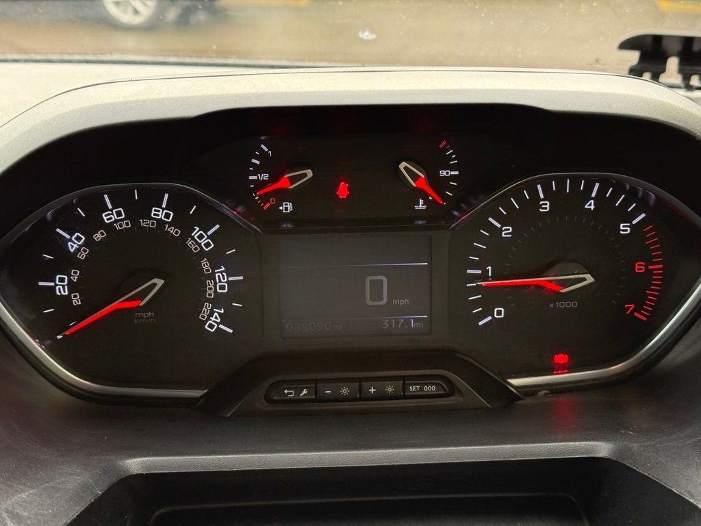 Used Peugeot Partner 2022 for sale - 77027011: Photo 28