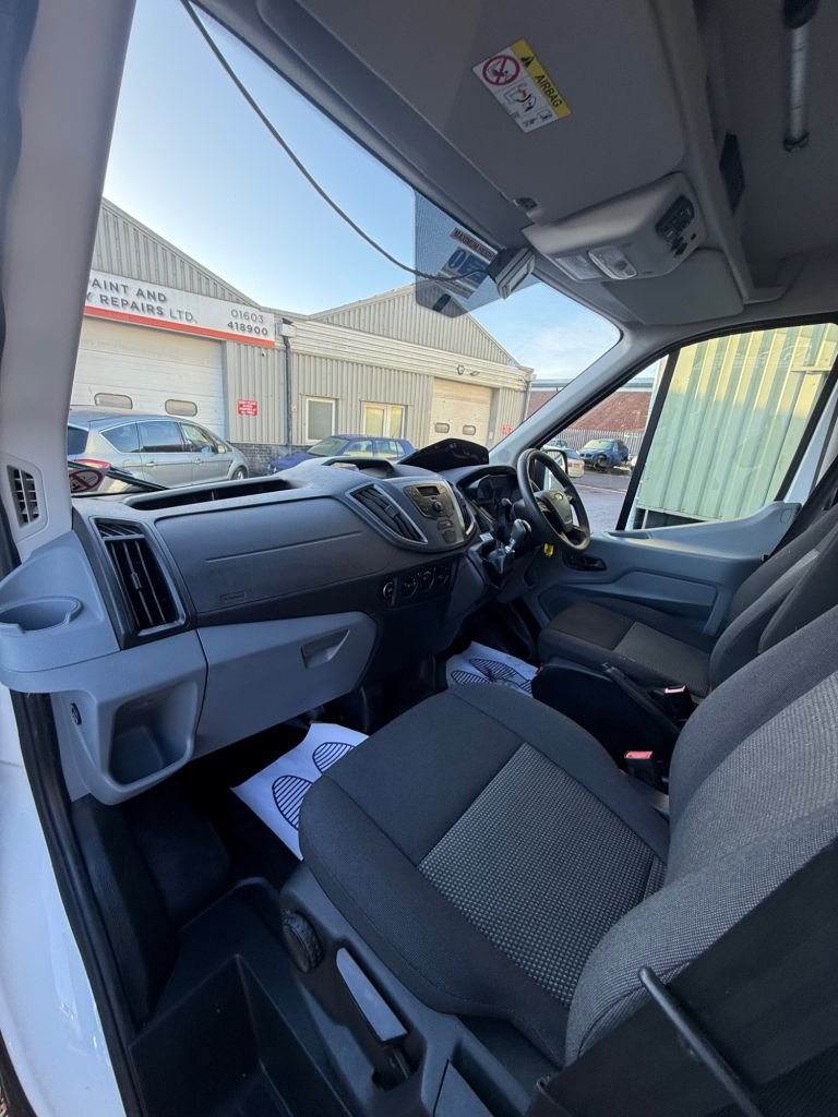 Used Ford Transit 2018 for sale - 76923797: Photo 23