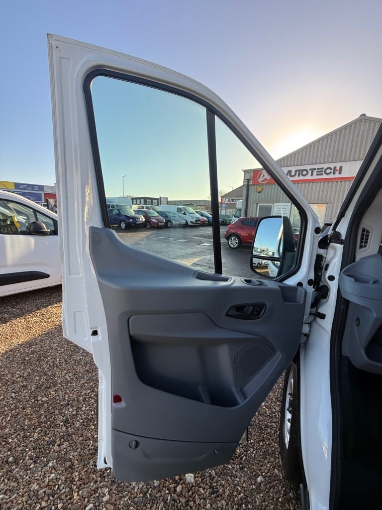 Used Ford Transit 2018 for sale - 76923797: Photo 27