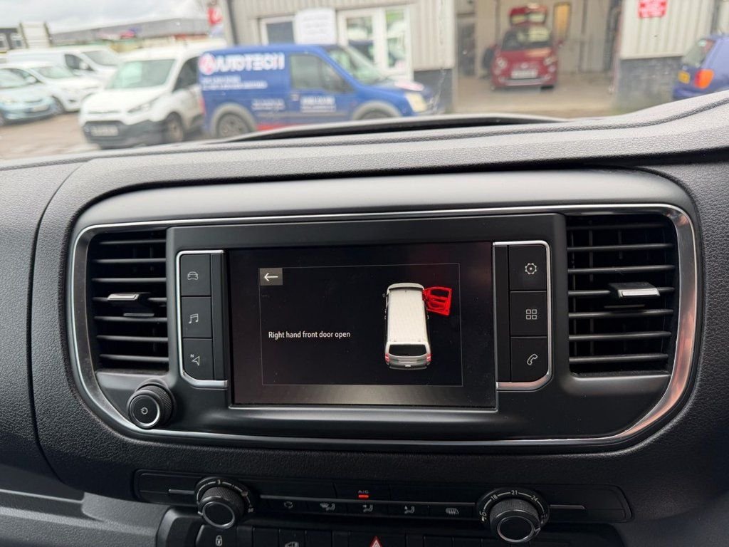 Used Vauxhall Vivaro 2019 for sale - 77953276: Photo 33
