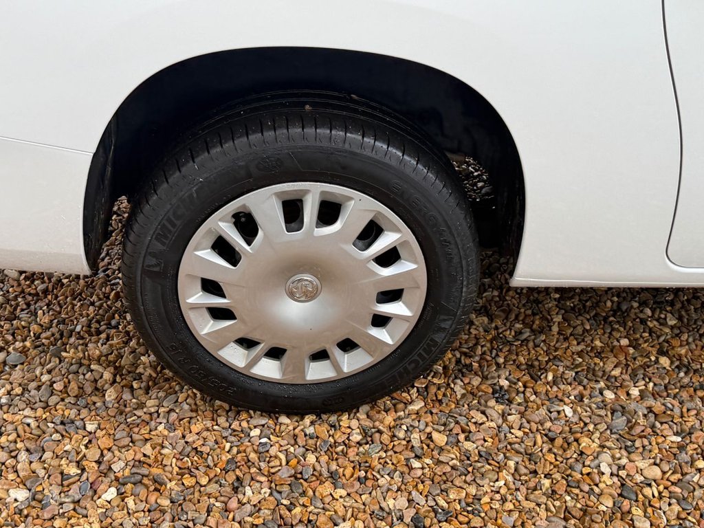 Used Vauxhall Combo 2023 for sale - 77437250: Photo 47