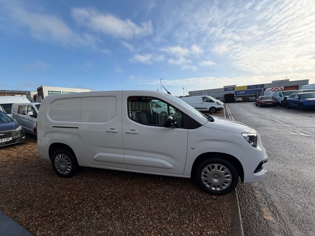 Used Vauxhall Combo 2023 for sale - 77437250: Photo 8