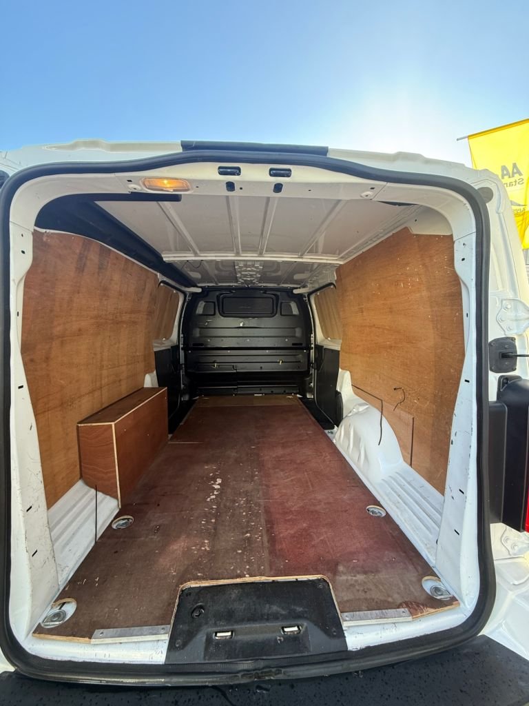 Used Vauxhall Vivaro 2020 for sale - 76642475: Photo 18