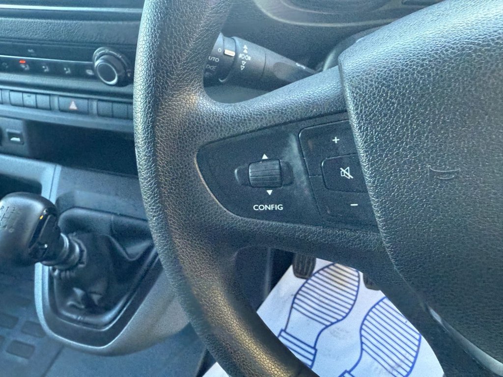 Used Vauxhall Vivaro 2020 for sale - 76642475: Photo 38