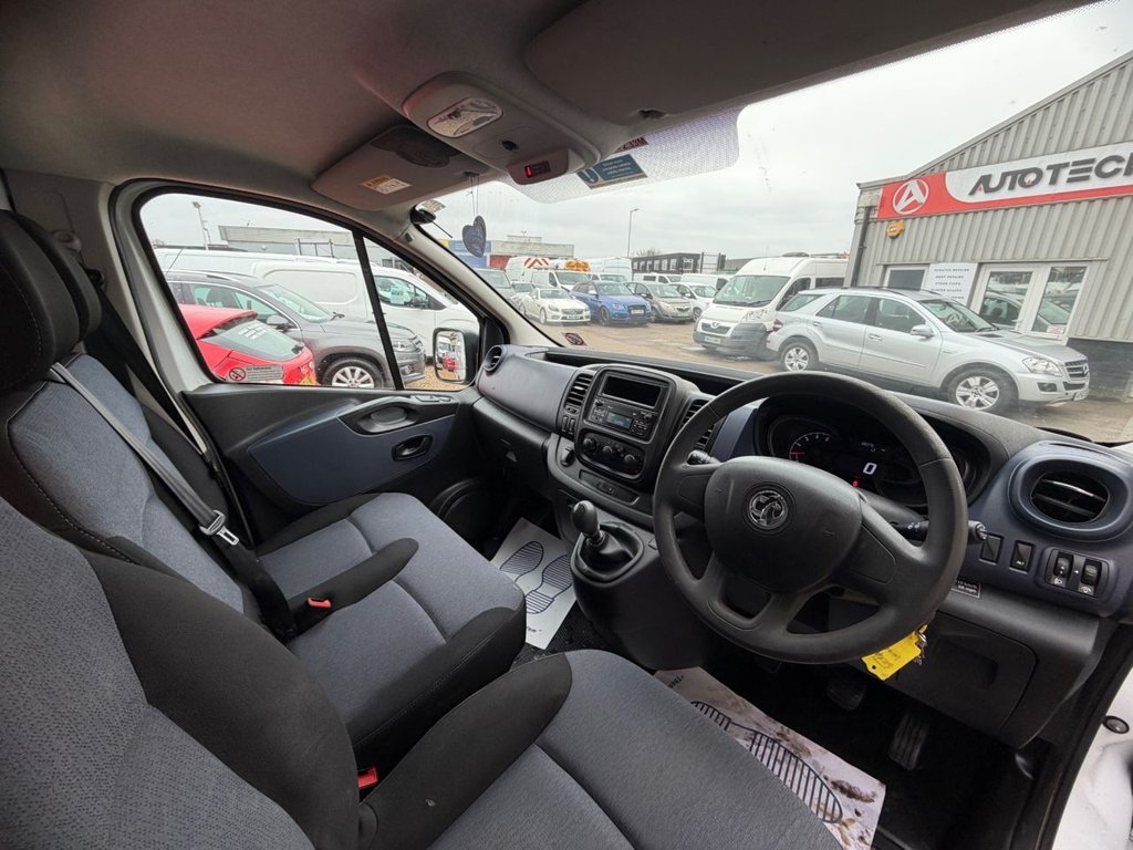 Used Vauxhall Vivaro 2017 for sale - 77464145: Photo 15