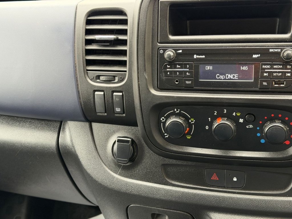 Used Vauxhall Vivaro 2017 for sale - 77464145: Photo 26