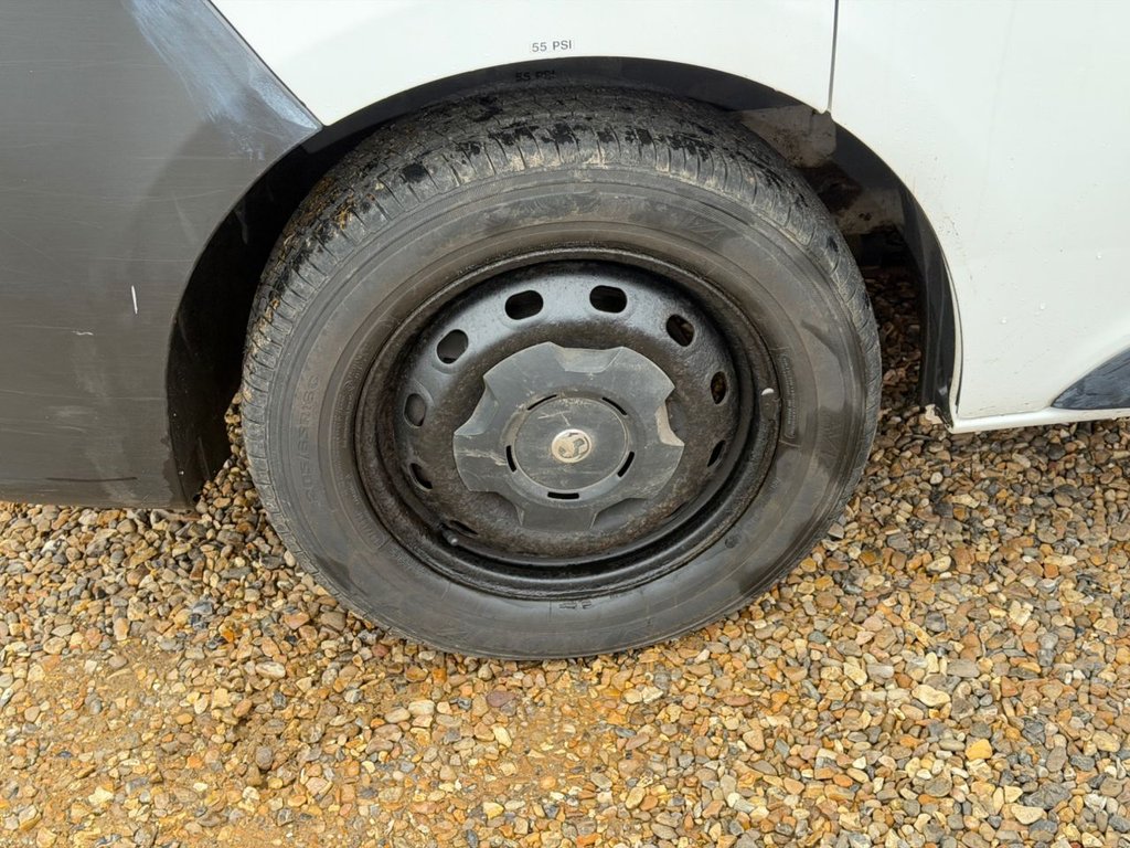 Used Vauxhall Vivaro 2017 for sale - 77464145: Photo 40