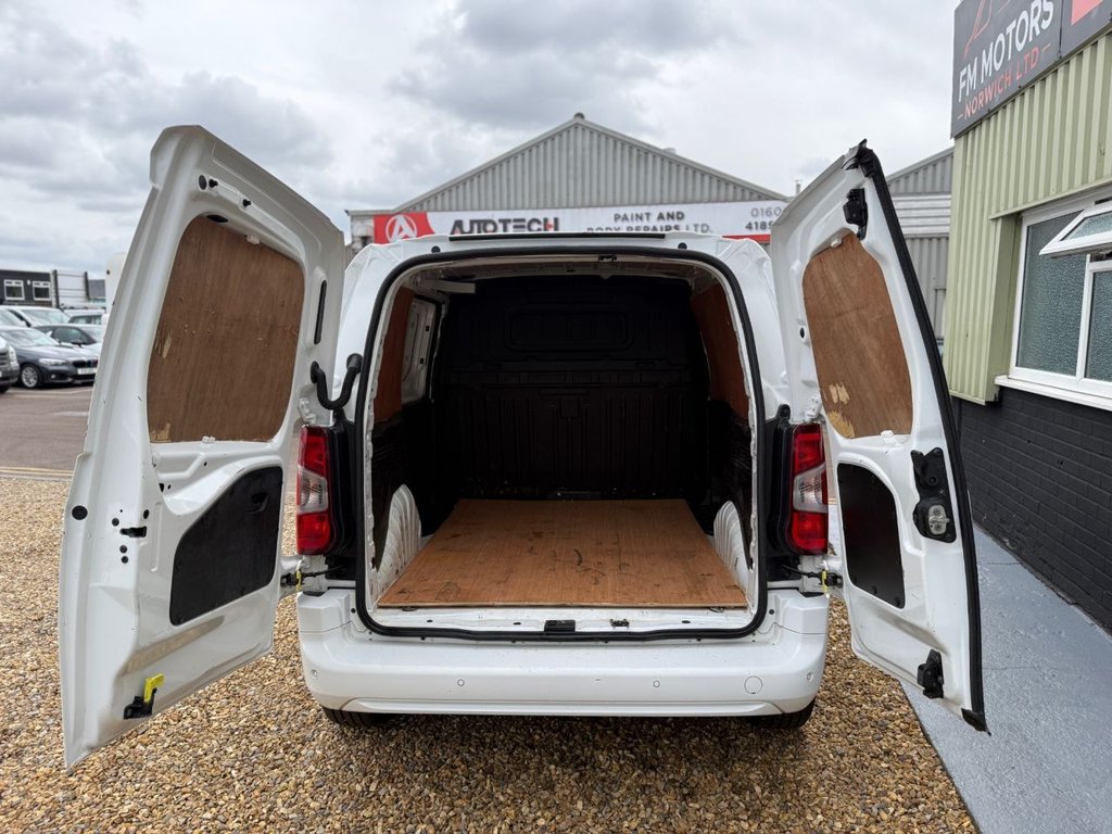 Used Vauxhall Combo 2020 for sale - 75397061: Photo 17