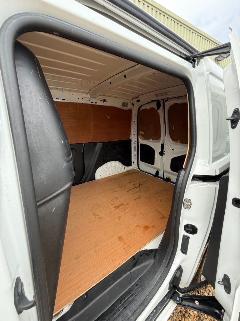 Used Vauxhall Combo 2020 for sale - 75397061: Photo 21