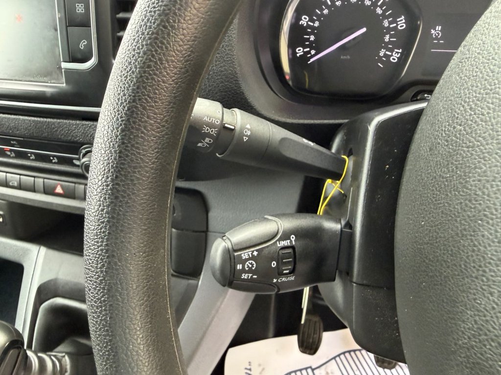 Used Vauxhall Vivaro 2021 for sale - 77122275: Photo 30