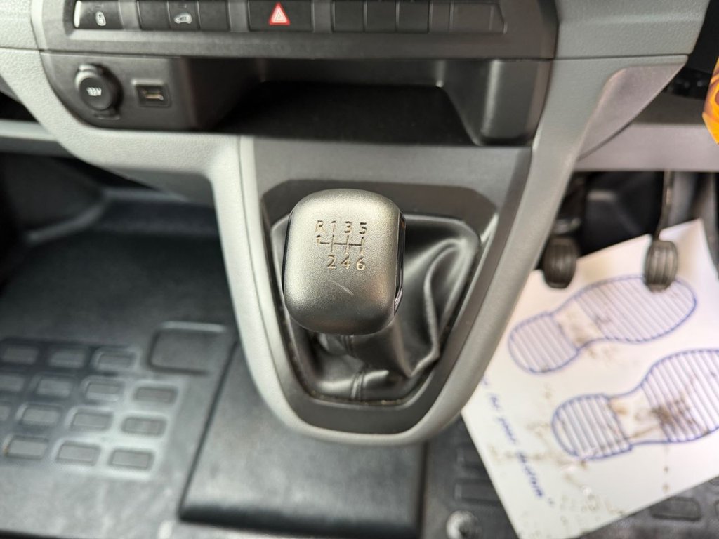 Used Vauxhall Vivaro 2021 for sale - 77122275: Photo 41