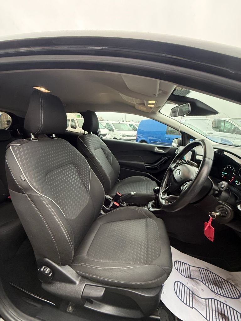 Used Ford Fiesta 2017 for sale - 76559015: Photo 12