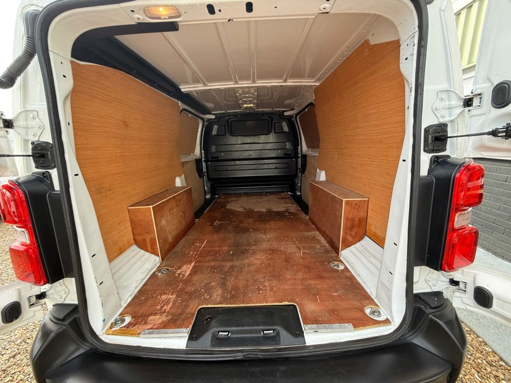 Used Vauxhall Vivaro 2022 for sale - 76323381: Photo 17