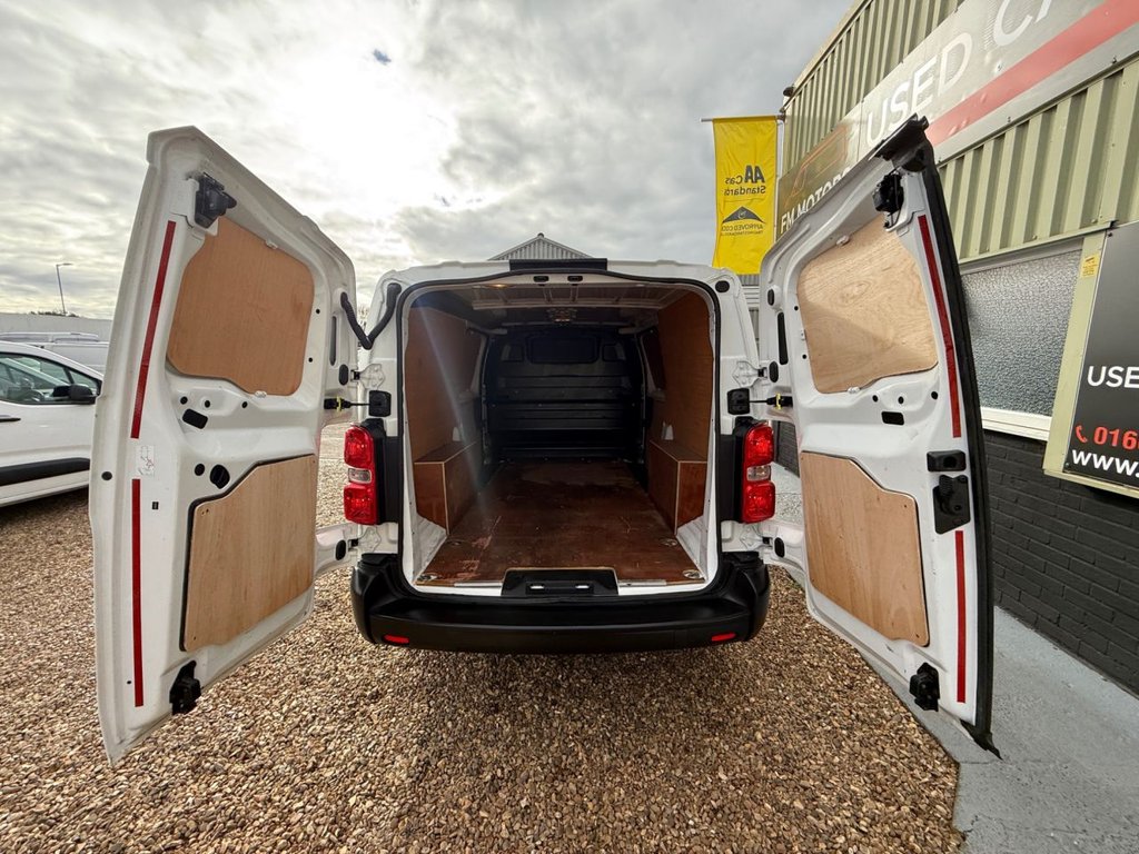 Used Vauxhall Vivaro 2022 for sale - 76323381: Photo 18