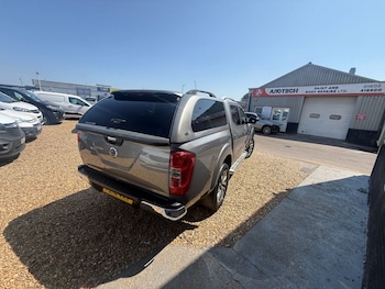 Used Nissan Navara 2018 for sale - 79221221: Photo