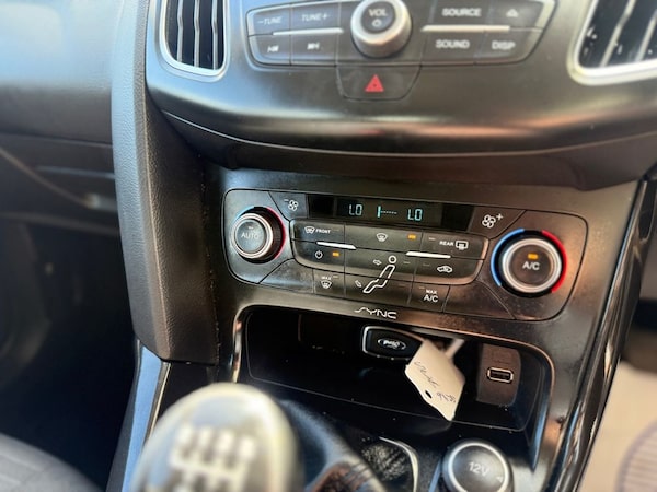 Used Ford Focus 2014 for sale - 75726953: Photo 38