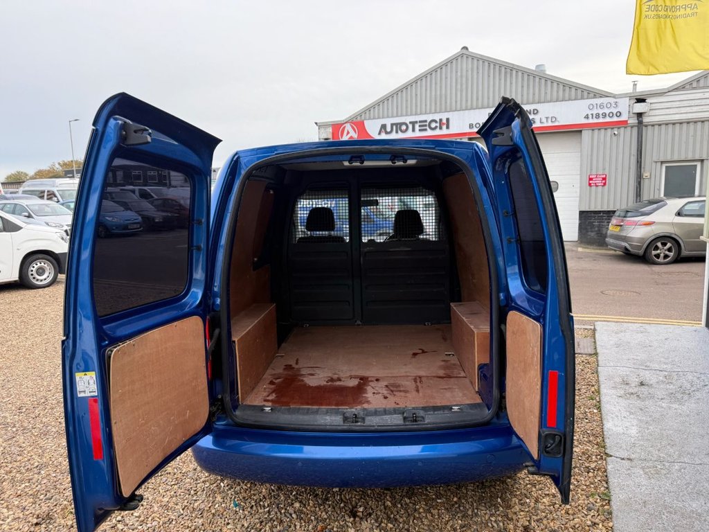 Used Volkswagen Caddy 2014 for sale - 76376068: Photo 19